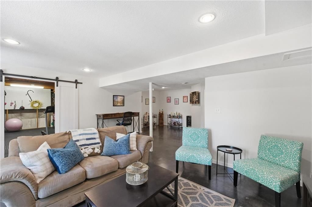 8126 NW Tipton Avenue — photo 32