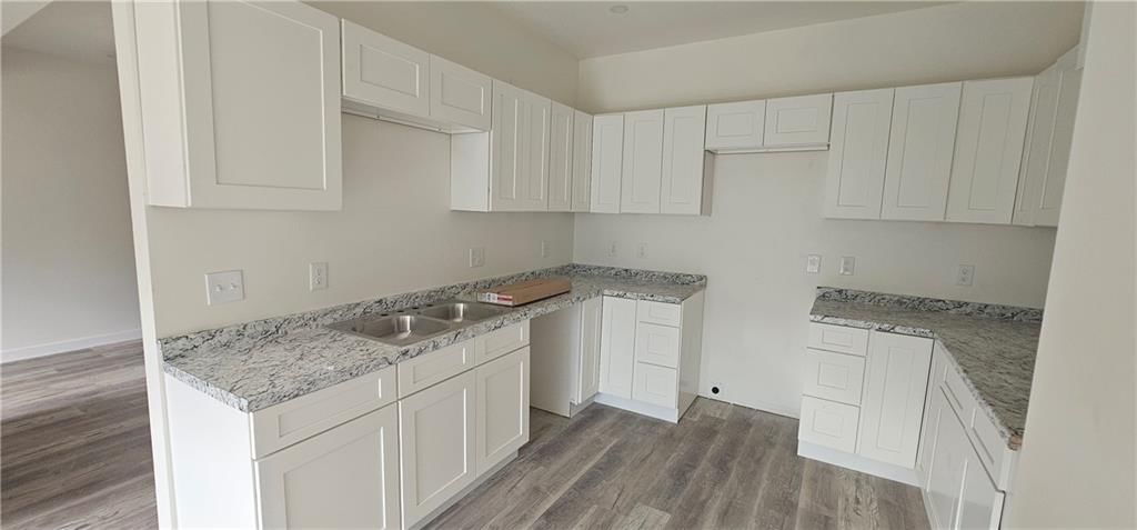 1103 S Kings Highway — photo 3