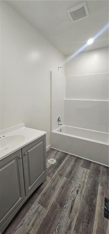 1103 S Kings Highway — photo 8