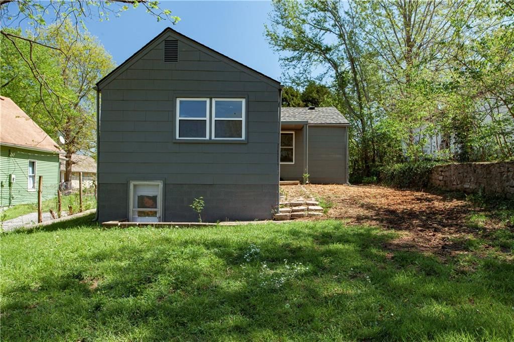 536 S Evanston Avenue — photo 4