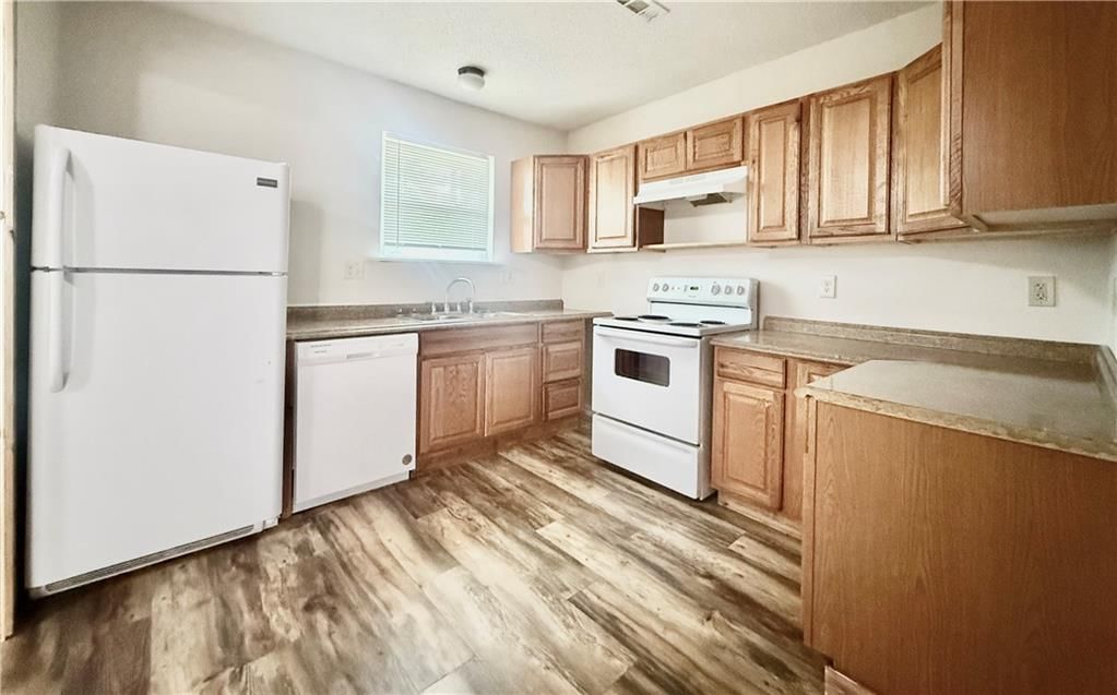115 A&B Broadway Street — photo 17