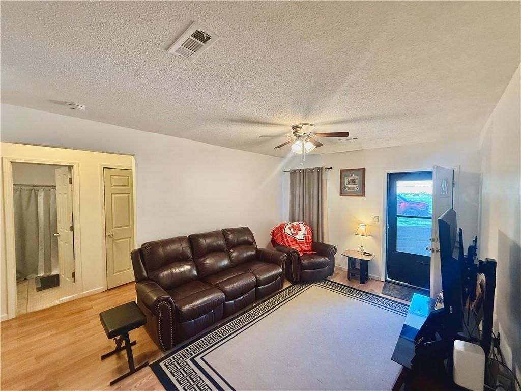 115 A&B Broadway Street — photo 19