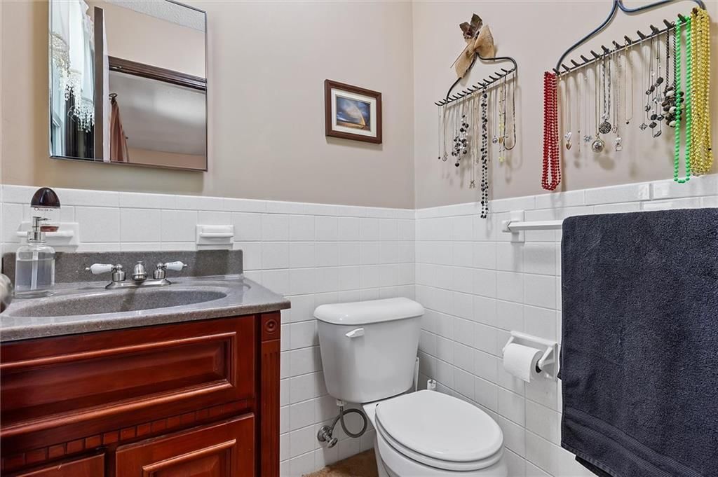 17306 Heidi Avenue — photo 23