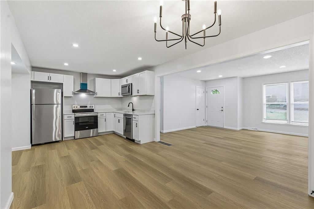 5220 Lakewood Street — photo 11