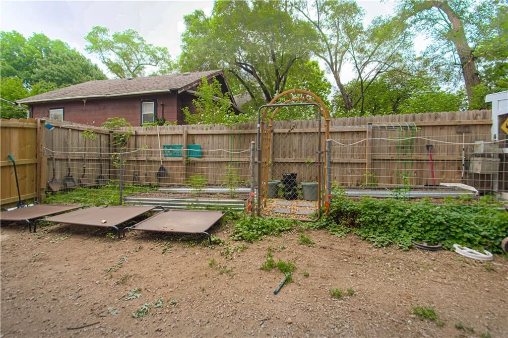 5431 Klamm Road — photo 30