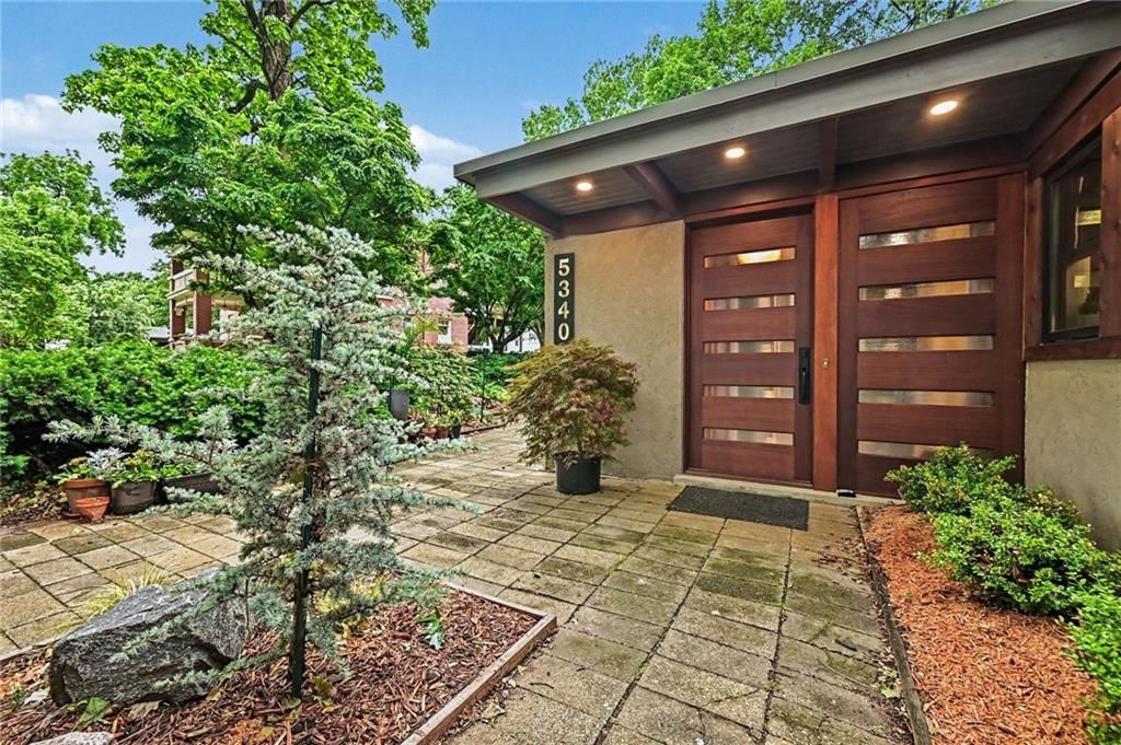 5340 Strang Drive — photo 3