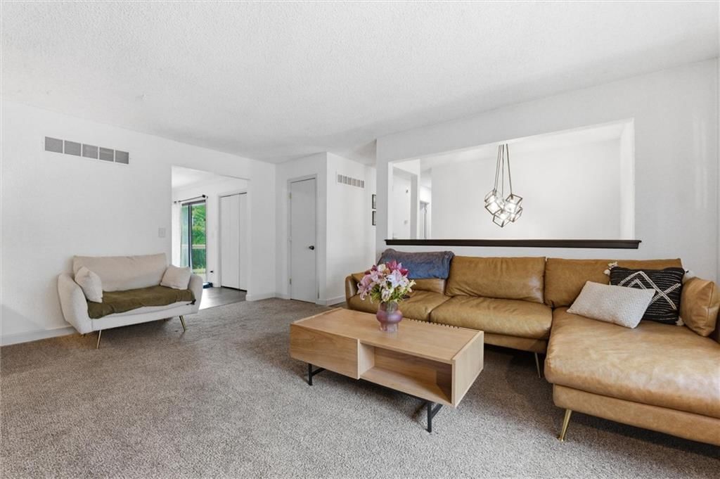 10737 Lewis Court — photo 3