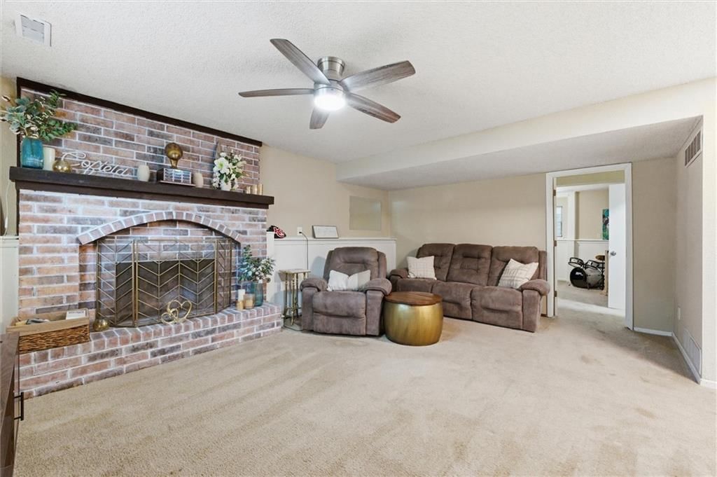 10737 Lewis Court — photo 17