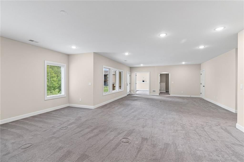 13275 N Silver Ridge Drive — photo 29