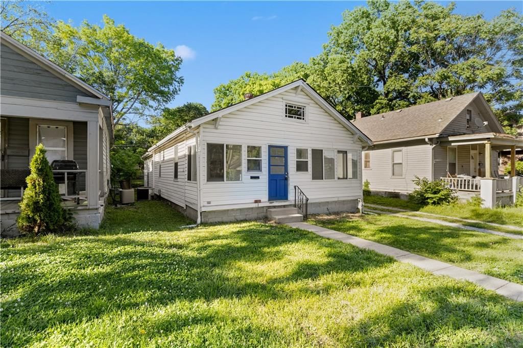 2510 ESSEX Street — photo 3