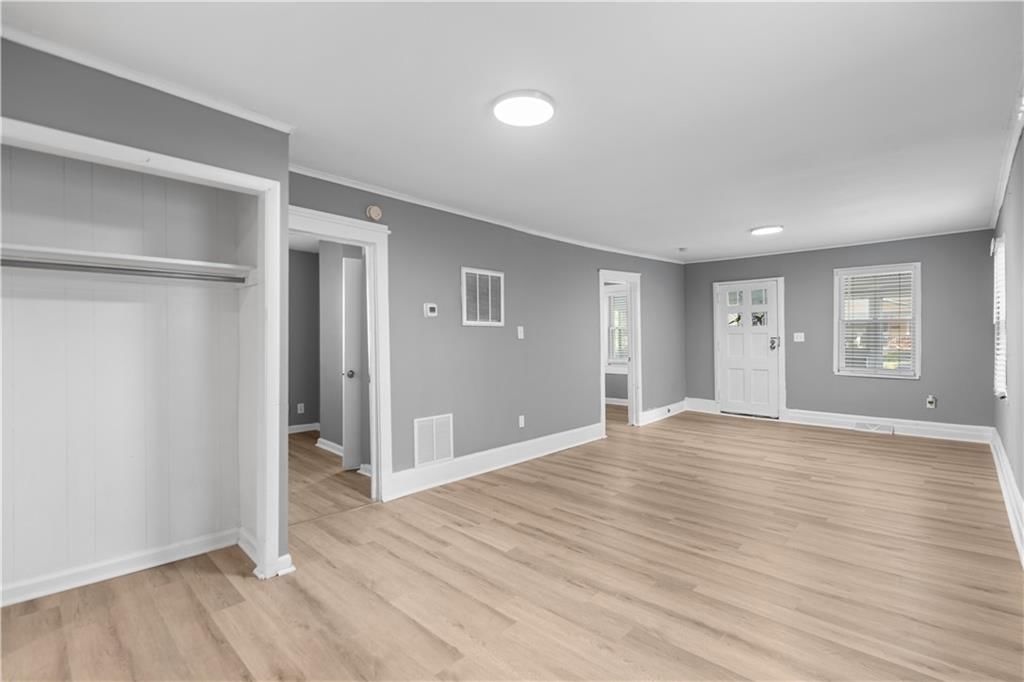 2510 ESSEX Street — photo 6