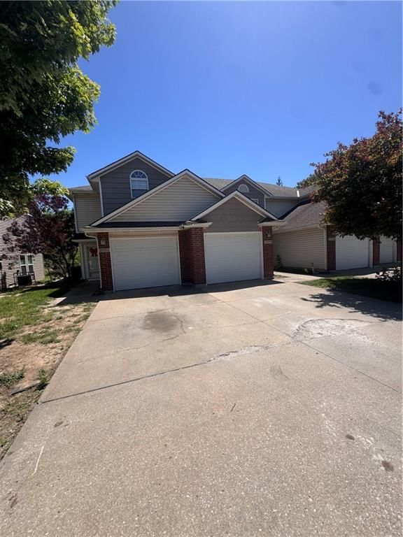 2929 S Harvard Avenue — photo 3