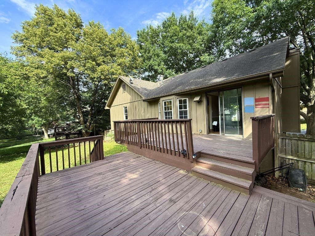 1716 E Sheridan Bridge Lane — photo 15