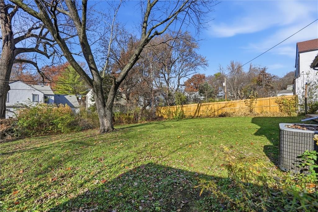 8004 Holmes Road — photo 19