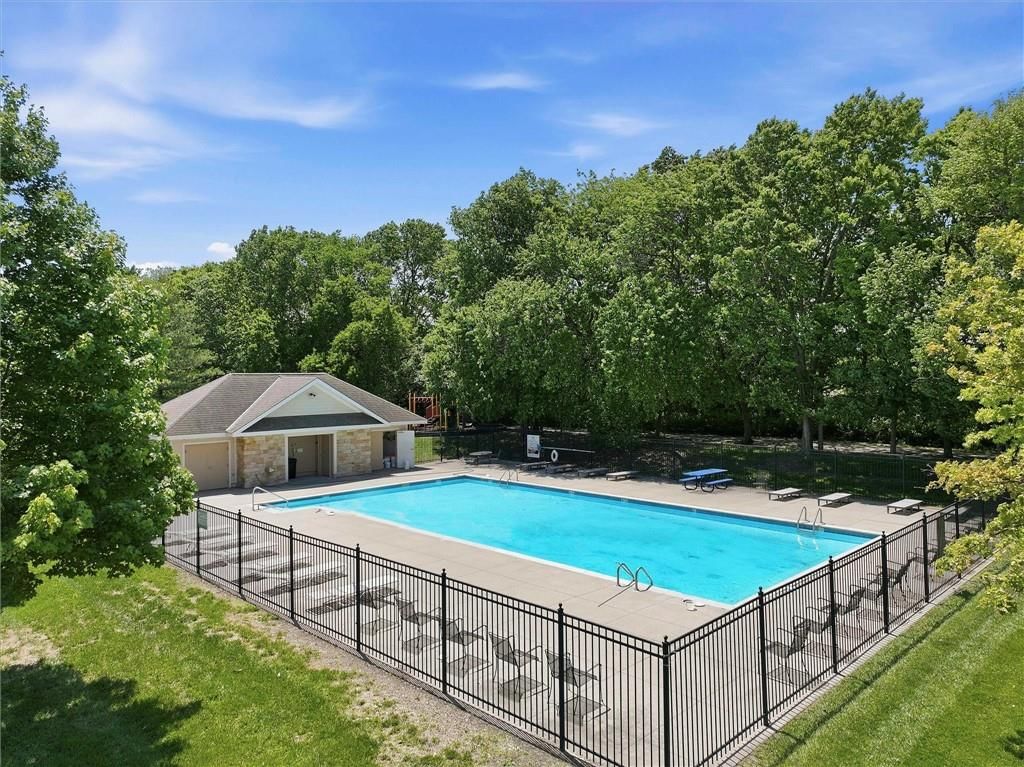 503 River Birch Road — photo 32