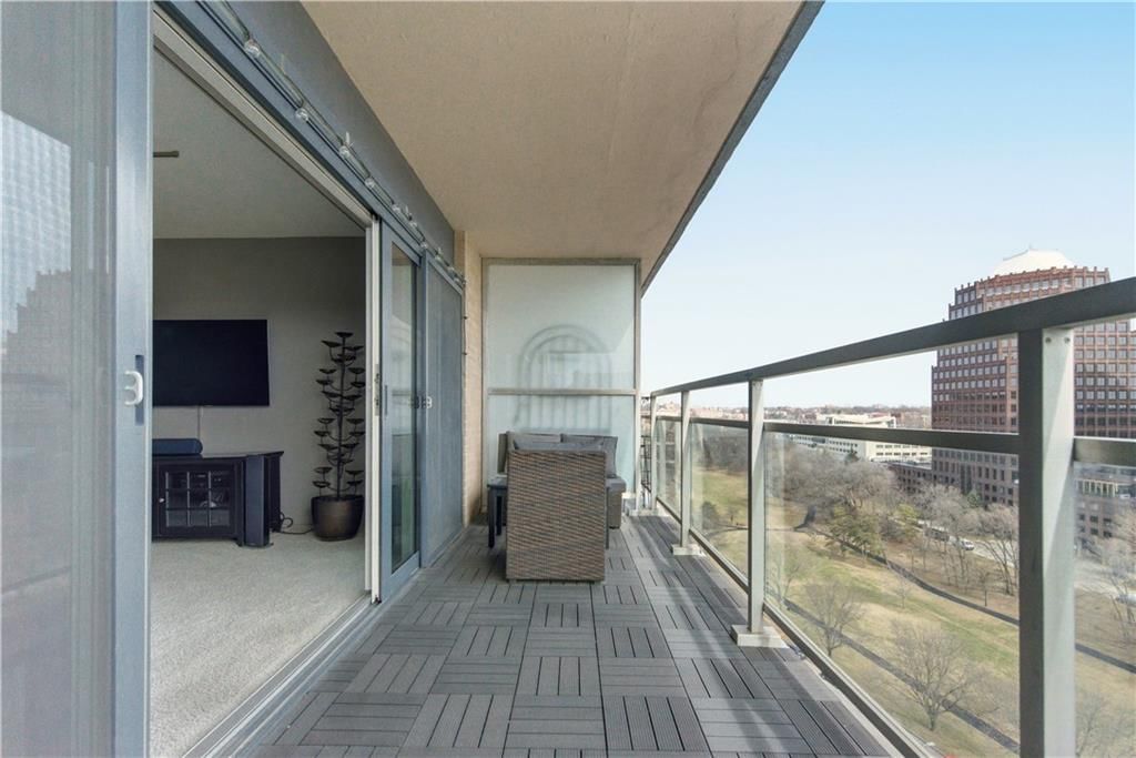 4545 Wornall Road Unit #1104 N/A — photo 21