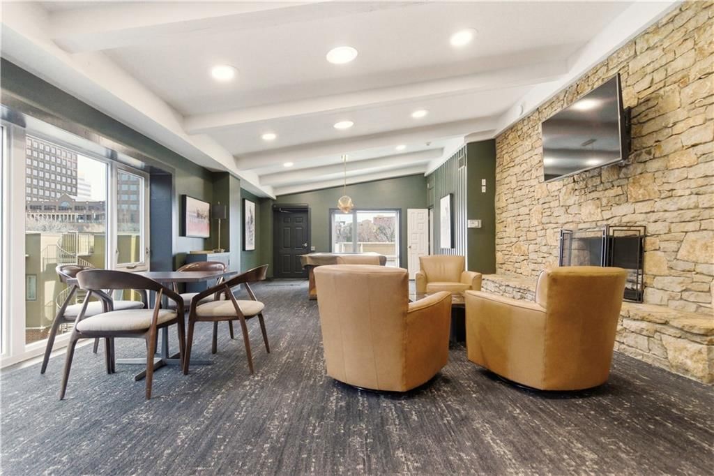 4545 Wornall Road Unit #1104 N/A — photo 26