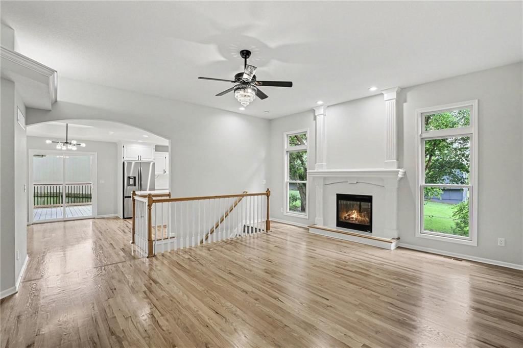 414 Eagle Glen Drive — photo 5