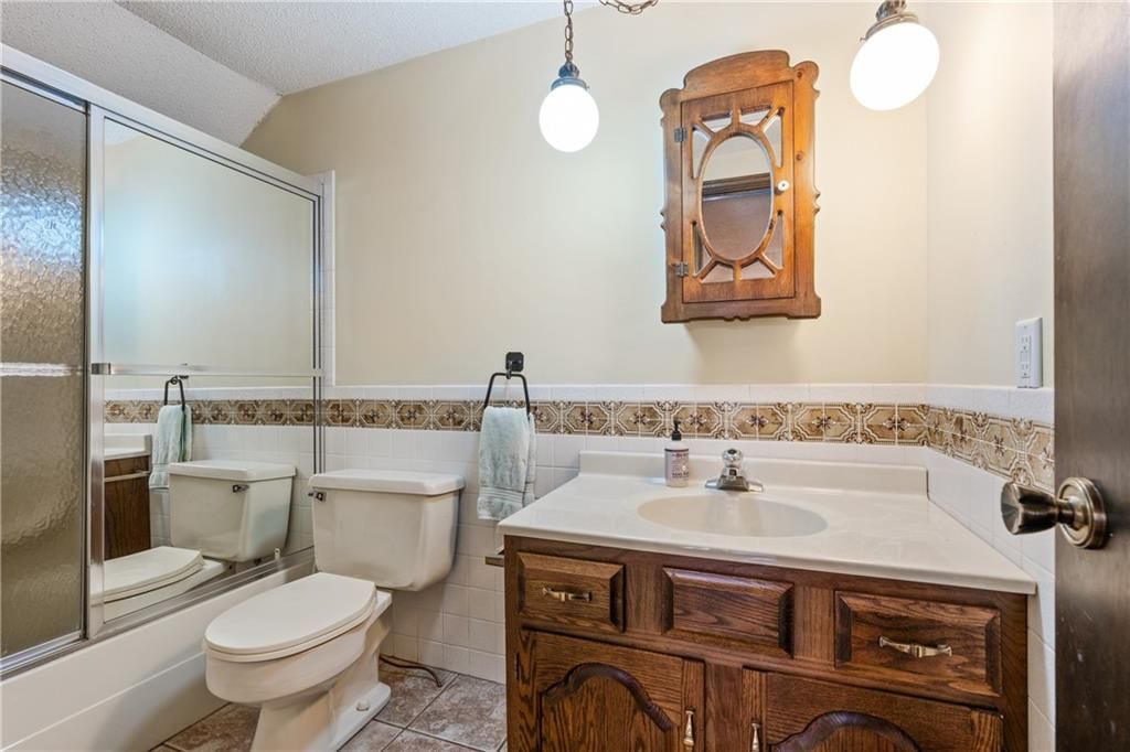 11524 Rosehill Road — photo 23