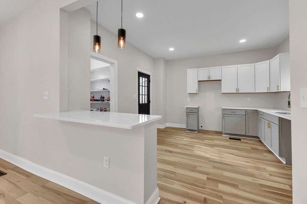 2816 Lafayette Street — photo 10