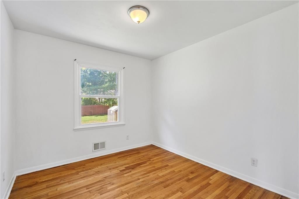 11709 E 77th Terrace — photo 13