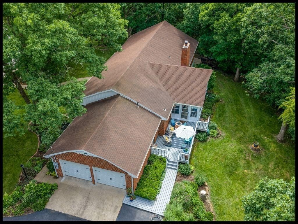 812 Laurel Drive — photo 6