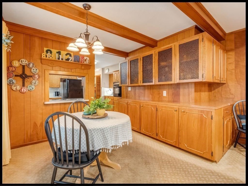 812 Laurel Drive — photo 15