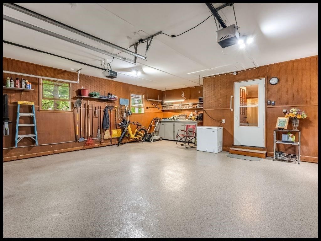 812 Laurel Drive — photo 24