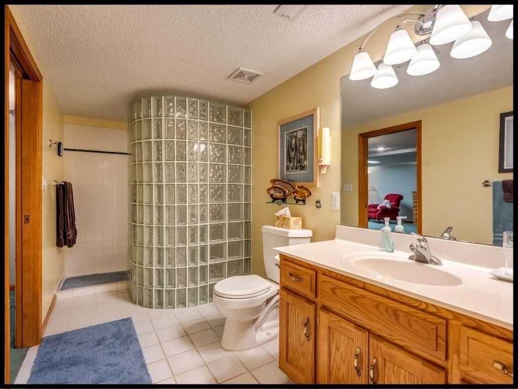 812 Laurel Drive — photo 52