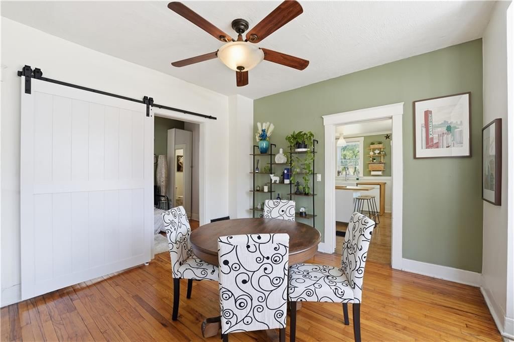 3121 Grand Avenue — photo 25
