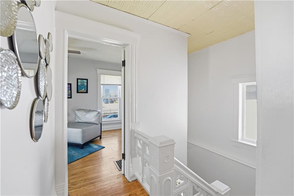 3121 Grand Avenue — photo 33