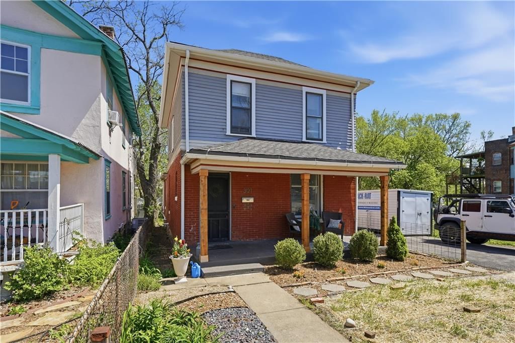 3121 Grand Avenue — photo 48