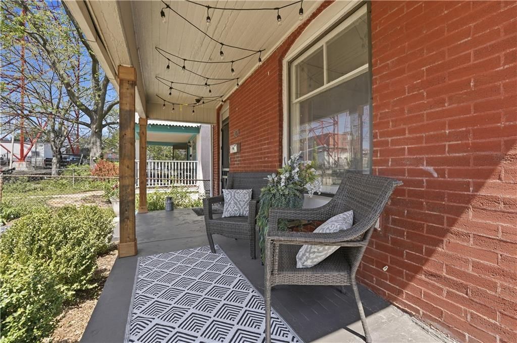 3121 Grand Avenue — photo 49