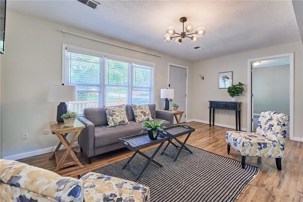 9125 McGee Street — photo 5