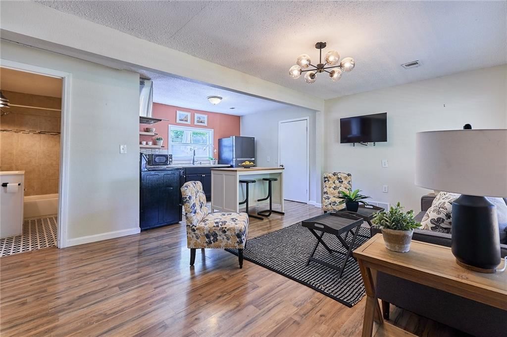 9125 McGee Street — photo 7