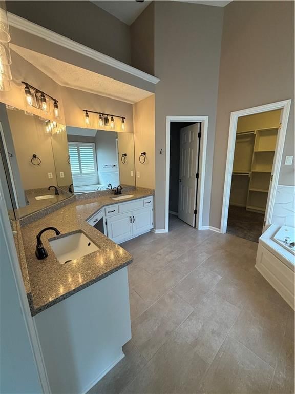 5817 NE Ruby Court — photo 32