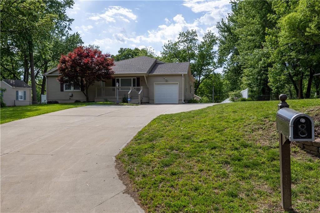 8 Belmont Road — photo 4