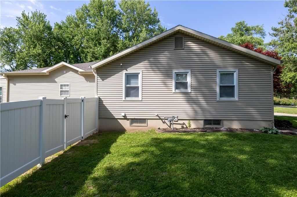 8 Belmont Road — photo 12