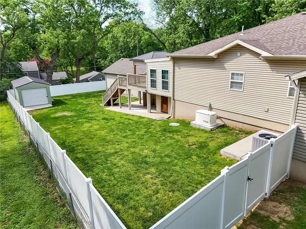 8 Belmont Road — photo 68