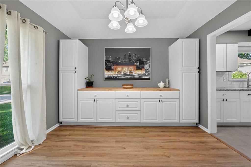12524 Cambridge Avenue — photo 10