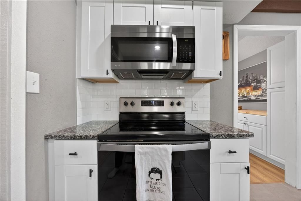 12524 Cambridge Avenue — photo 15