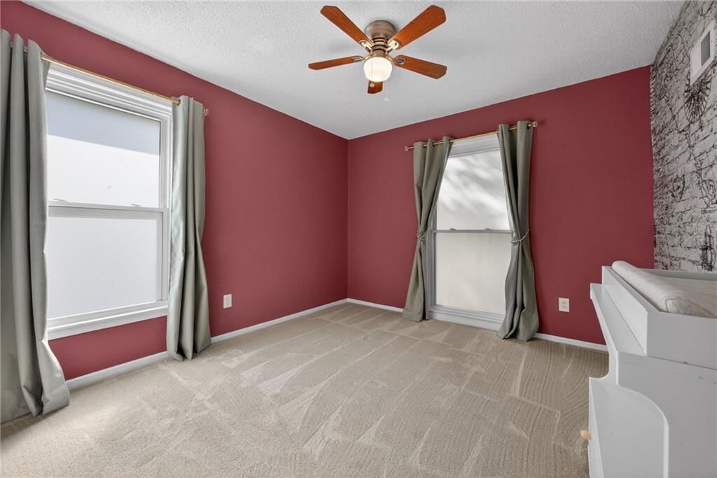 12524 Cambridge Avenue — photo 24