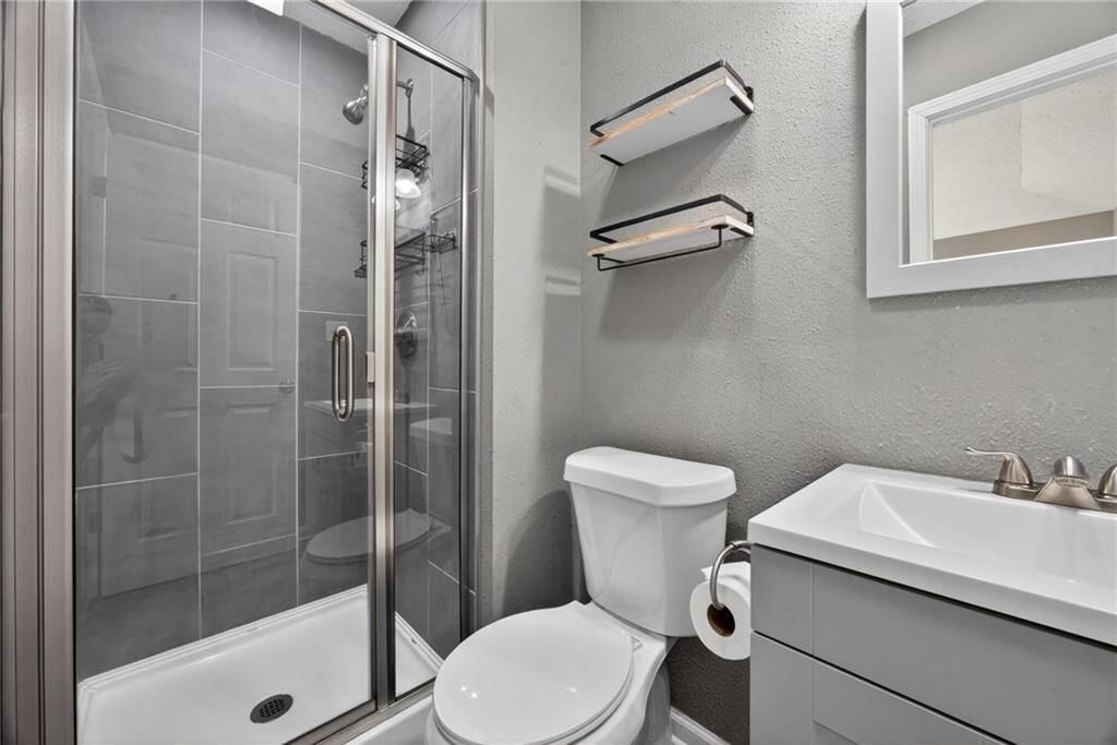 12524 Cambridge Avenue — photo 27