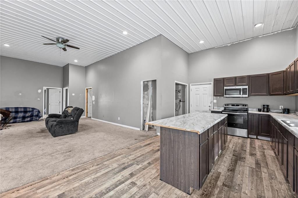 607 Randolph Street — photo 11