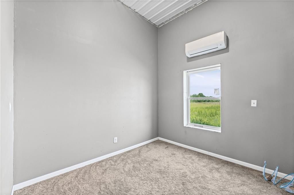 607 Randolph Street — photo 14