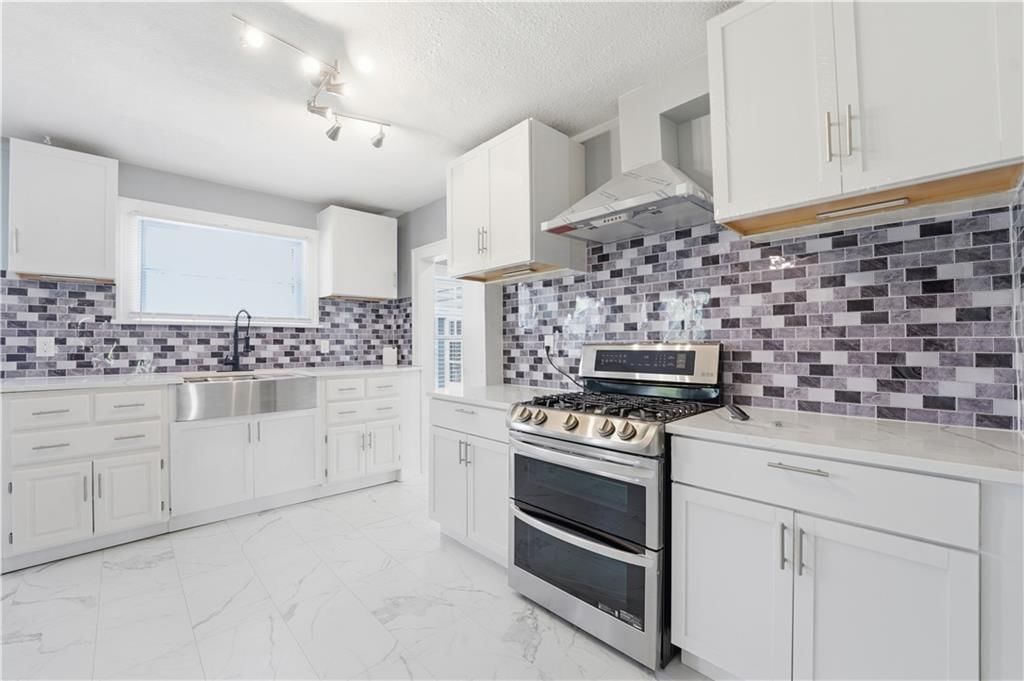 9502 Linwood Boulevard — photo 4