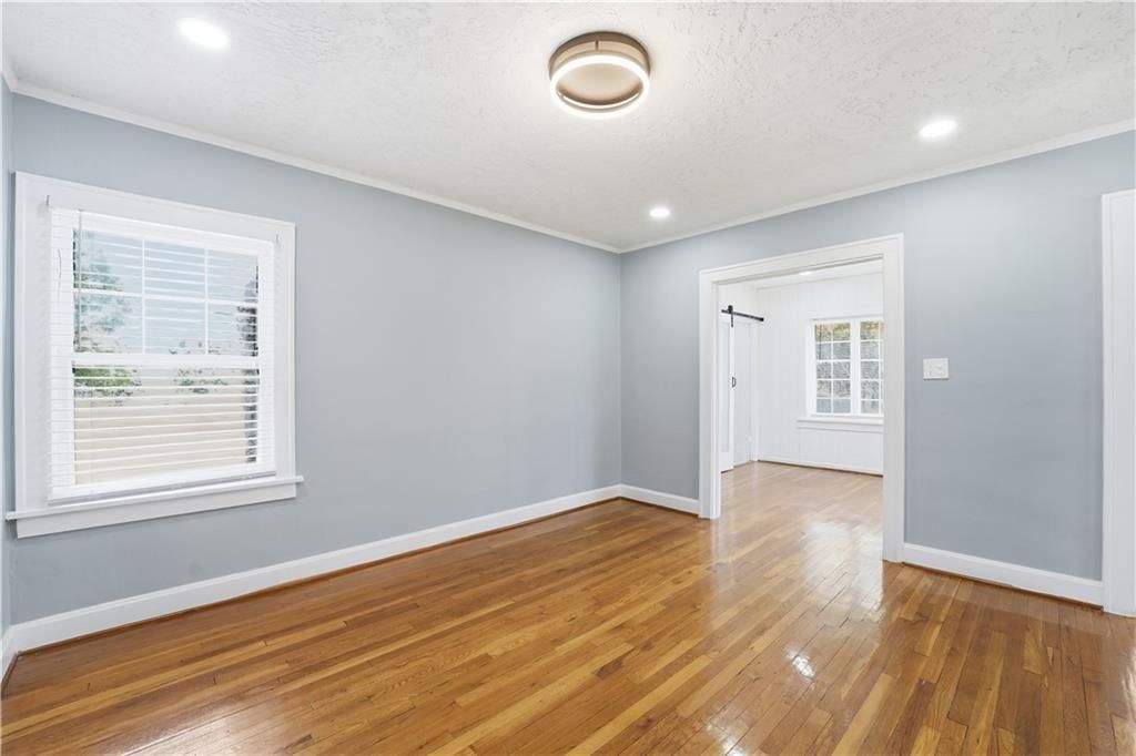 9502 Linwood Boulevard — photo 8