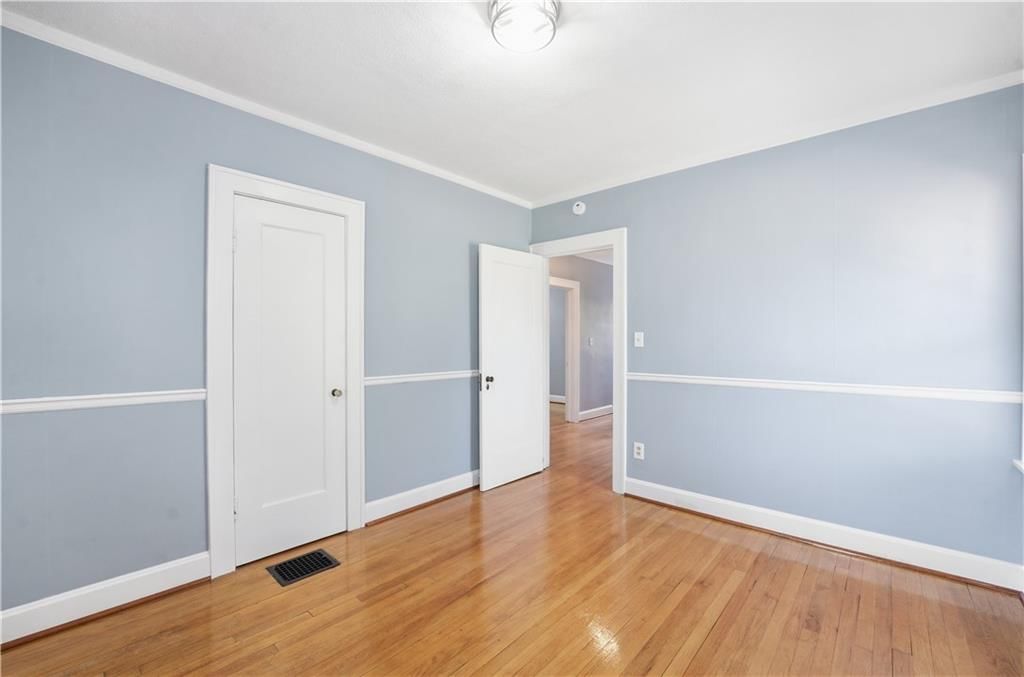 9502 Linwood Boulevard — photo 17