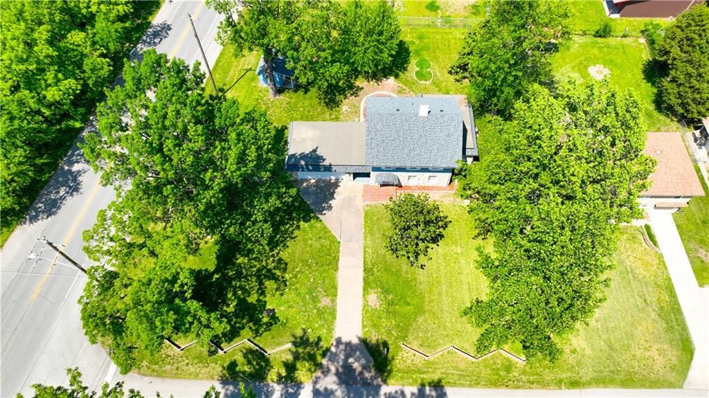 9502 Linwood Boulevard — photo 23