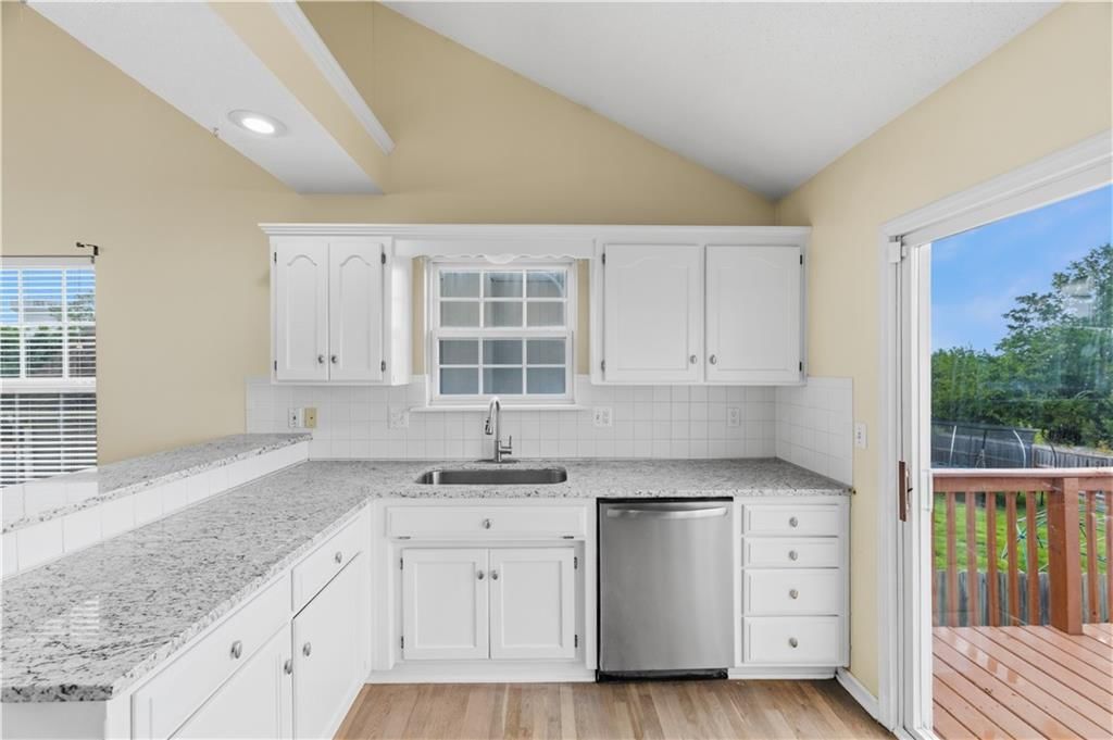 1544 SE 11th Street — photo 14